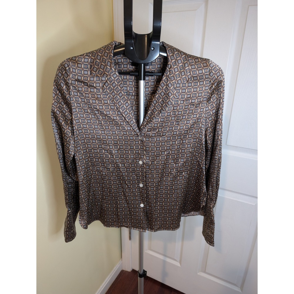 Banana Republic Silk Blouse Womens XS Brown Geometric Medallion Button Down